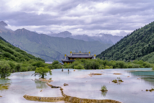 四川阿坝黄龙风景区