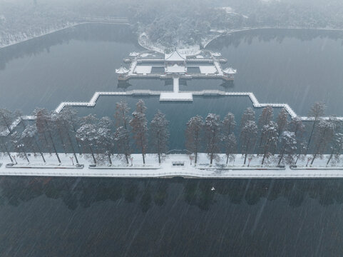 武汉东湖风景区雪景风光