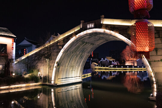 夜景古镇拱桥