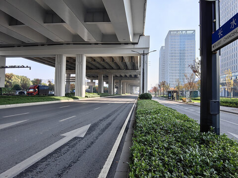 城市快速路高架桥