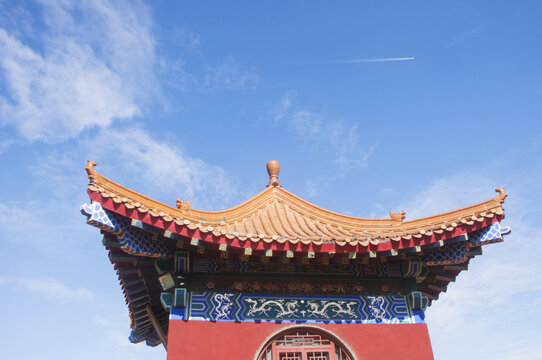 中式建筑飞檐屋顶