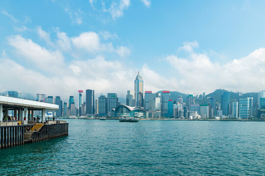 香港尖沙咀码头海洋建筑风景