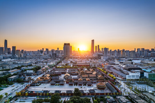 航拍夕阳下中国辽宁沈阳故宫