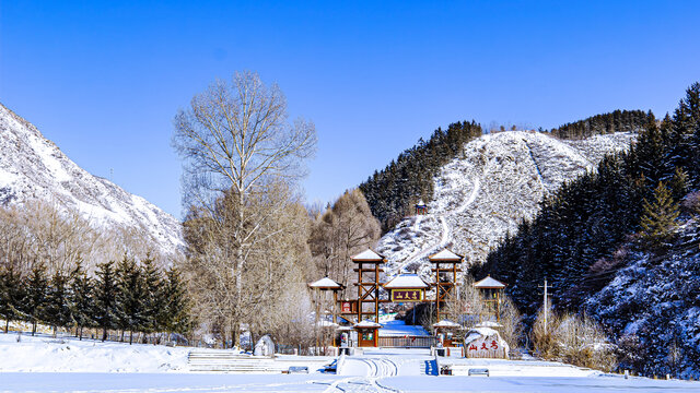 雪落焉支山