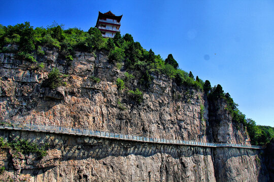 云台山茱萸峰重阳阁