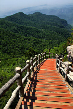 云台山盘山路