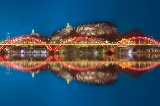 柳州文惠桥蟠龙公园夜景