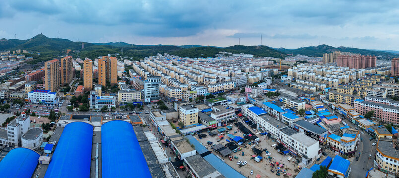 调兵山市