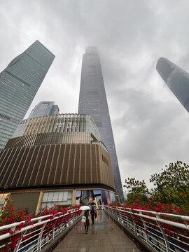 广州城市景观春分烟雨云海