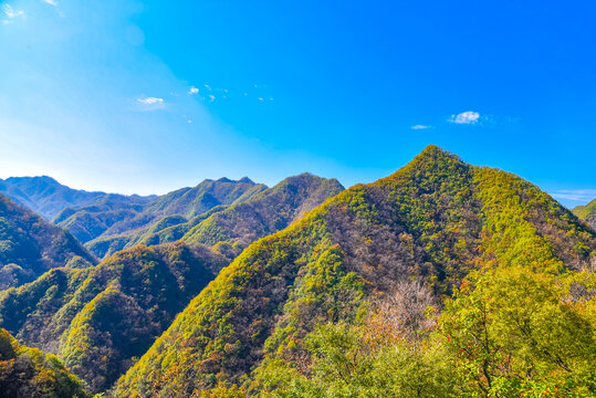 山川秋色