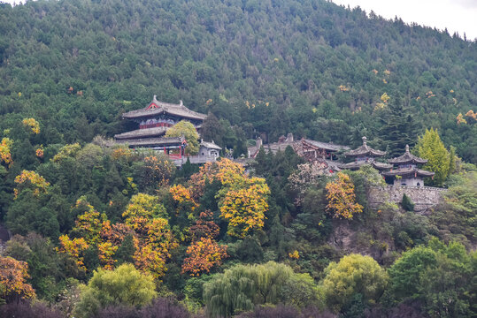 山中古寺