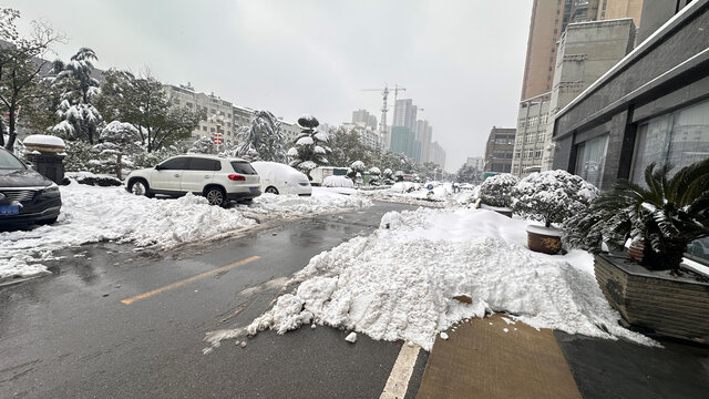 雪天道路