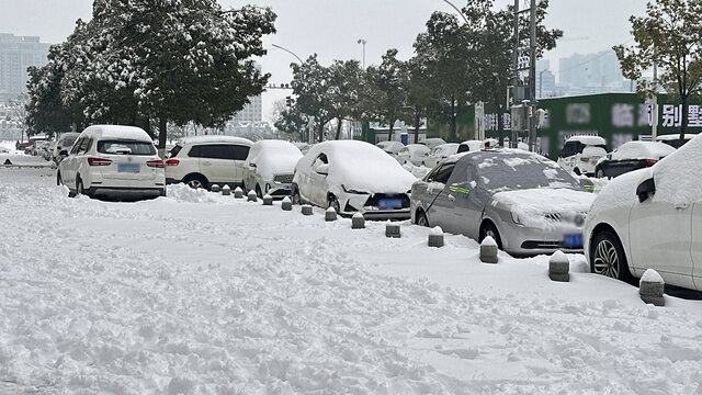 积雪