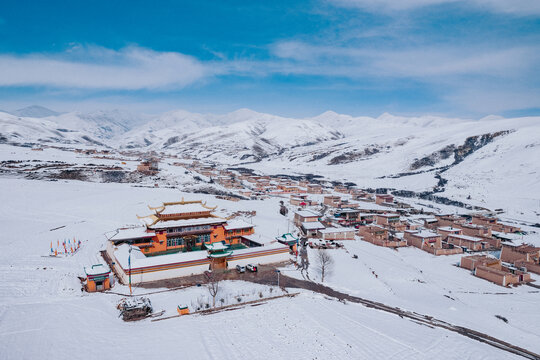 四川阿坝县冬季雪景航拍