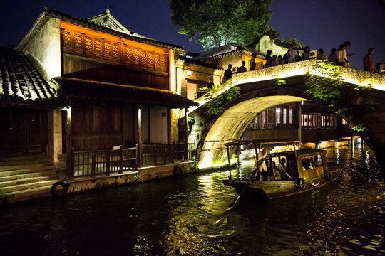 乌镇水乡夜景