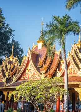 西双版纳总佛寺建筑风光