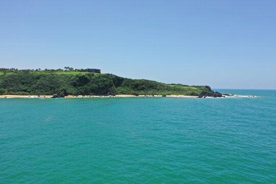 海南燕子洞海岸线