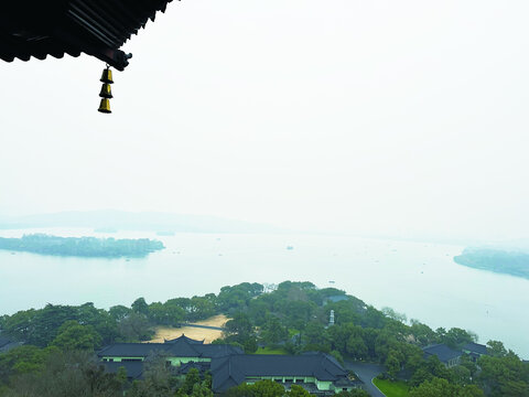 烟雨西湖