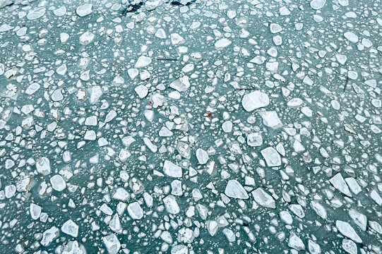 大连风光冬季海岸线海冰