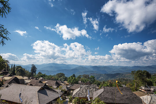 云南景迈山古寨建筑自然风光