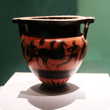 希腊彩陶酒壶
