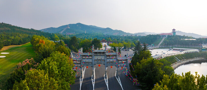 龙口南山大佛景区