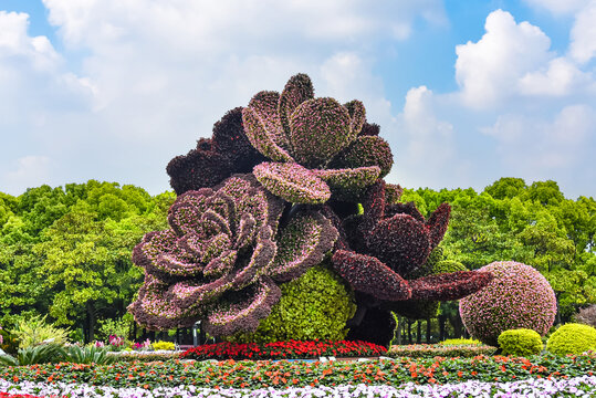 花朵绿雕造型