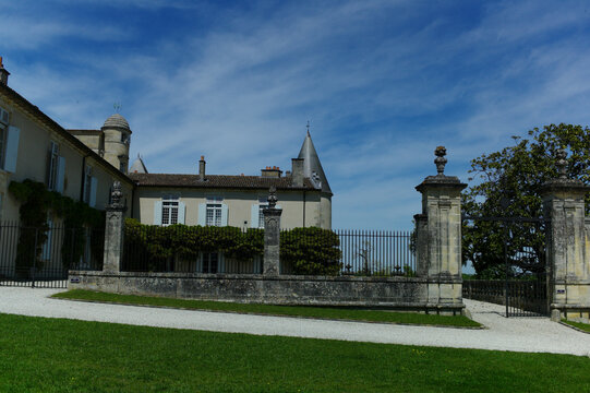 法国拉菲酒庄的城堡