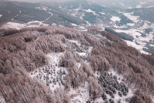 吉林松岭雪村冬季东北农村雪景