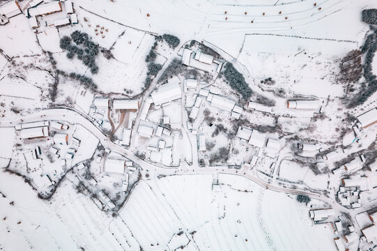 吉林松岭雪村冬季东北农村雪景