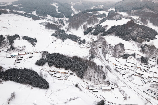 吉林松岭雪村东北农村雪景