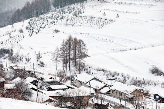 吉林松岭雪村冬季东北农村雪景