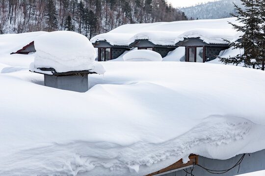 黑龙江雪乡雪景旅游民宿东北农村