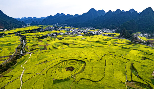 贵州兴义万峰林风光