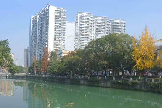 成都东门地区锦江及城市高楼大厦