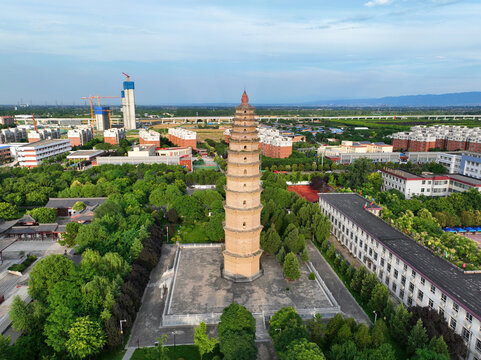 航拍西安高陵区昭慧寺塔