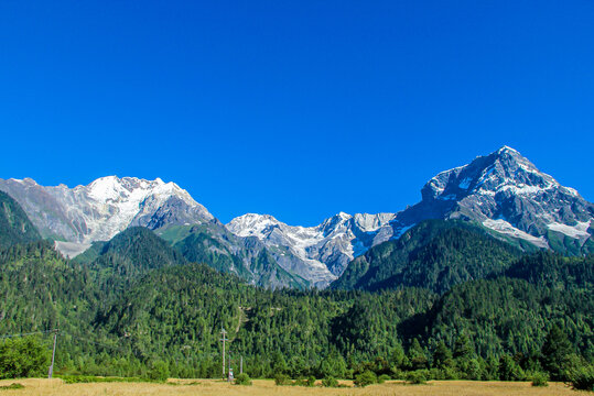 南迦巴瓦峰