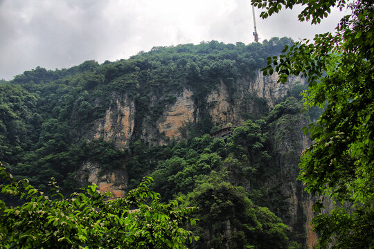 张家界天门山悬崖栈道