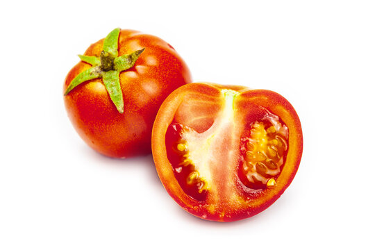 白色背景的番茄西红柿