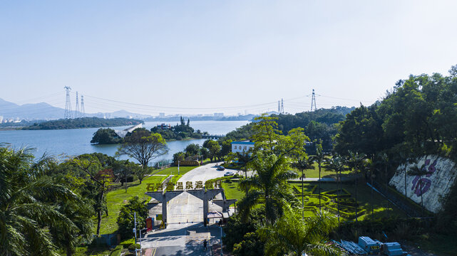 石岩湖温泉渡假村