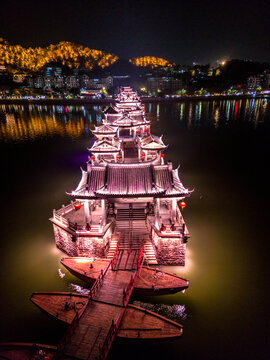 潮州广济桥夜景