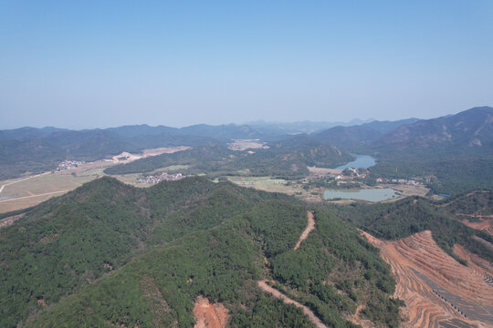 群山村落