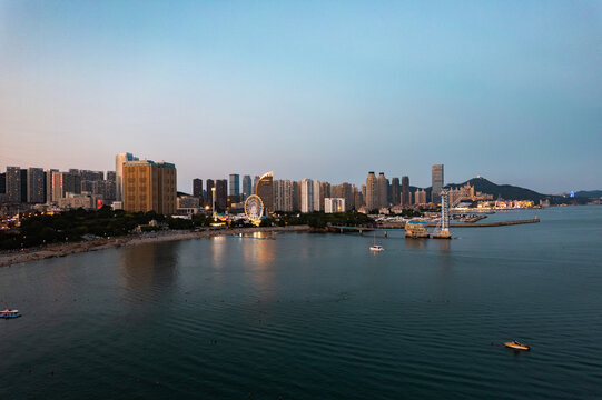 大连地标都市城市风光楼房夜景