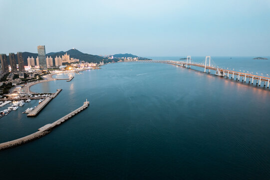 大连星海湾跨海大桥城市夜景航拍