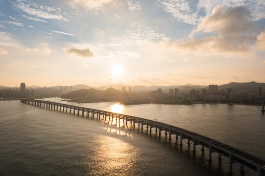 大连星海湾跨海大桥蓝天白云航拍