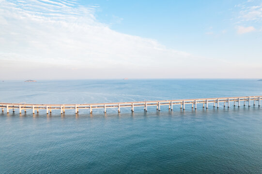 大连星海湾跨海大桥蓝天白云航拍