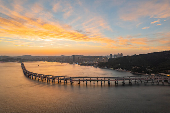 大连星海湾跨海大桥晚霞日落航拍