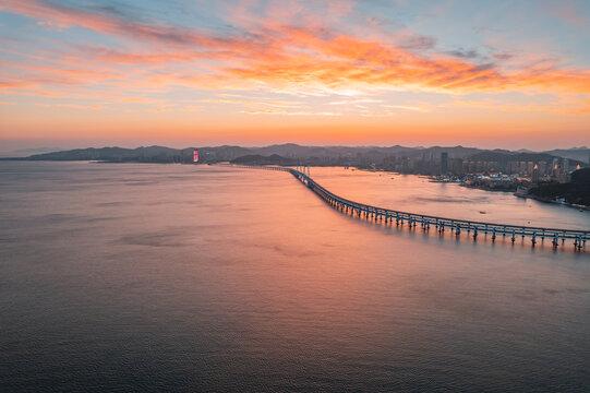 大连星海湾跨海大桥晚霞日落航拍