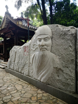 苏东坡石雕
