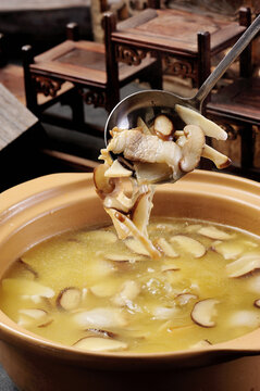 鲜菌王汤